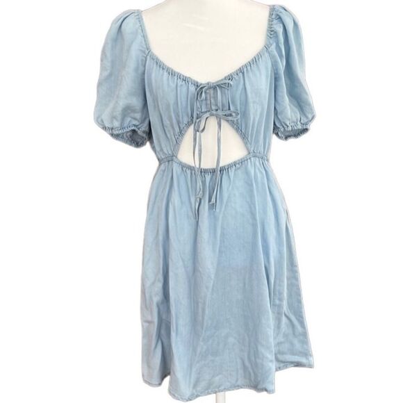 Love Tree chambray light wash tie front dress w/ elastic waist 100% Tencel sz M - Picture 2 of 6